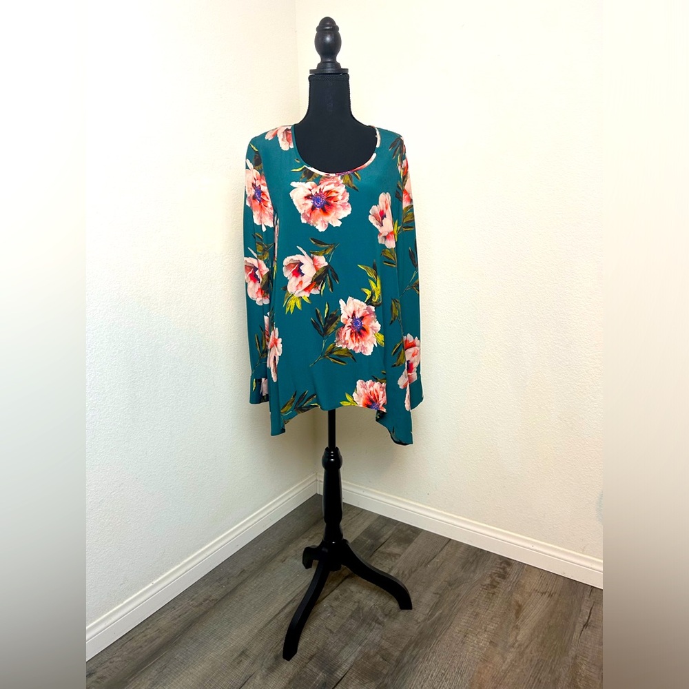 Karen Kane Long Sleeve Top